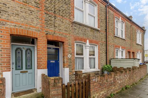 cheapest buy to let areas